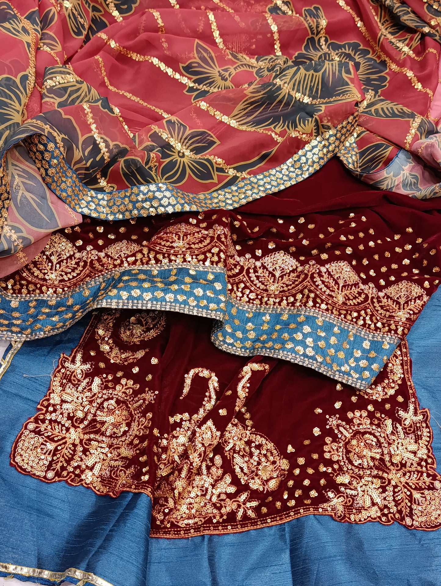 3pc Valvet jazmin with heavy embellished silk dupatta Maroon