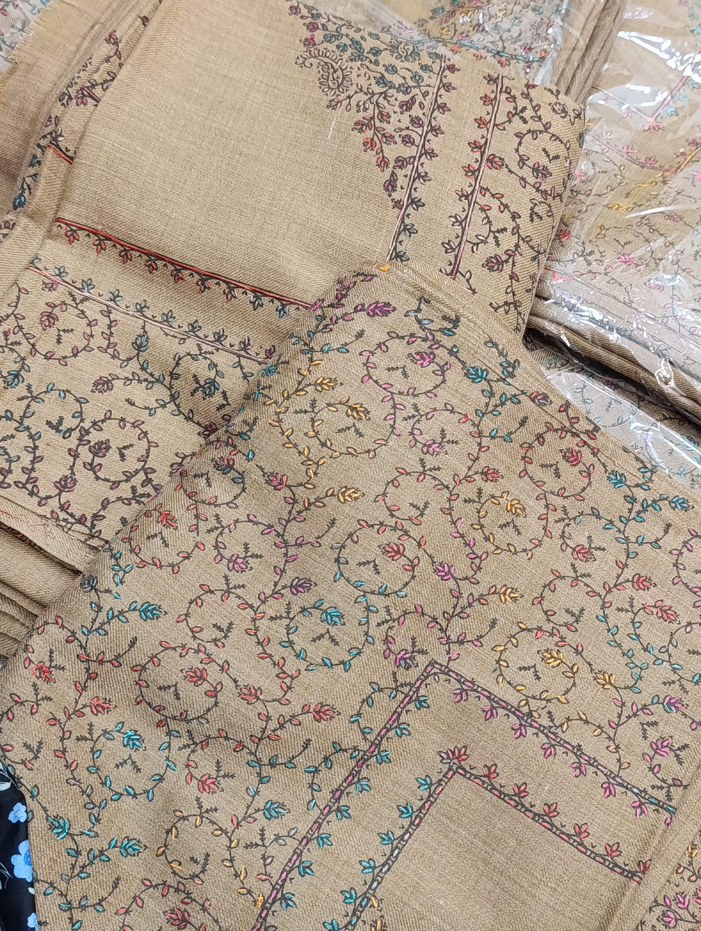 3pc Kashmiri kacha tanka pashmina Skin