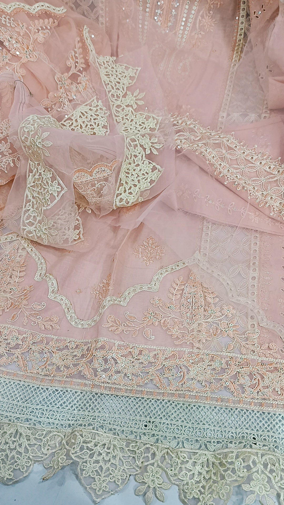 3pc Luxury Leela pink lawn