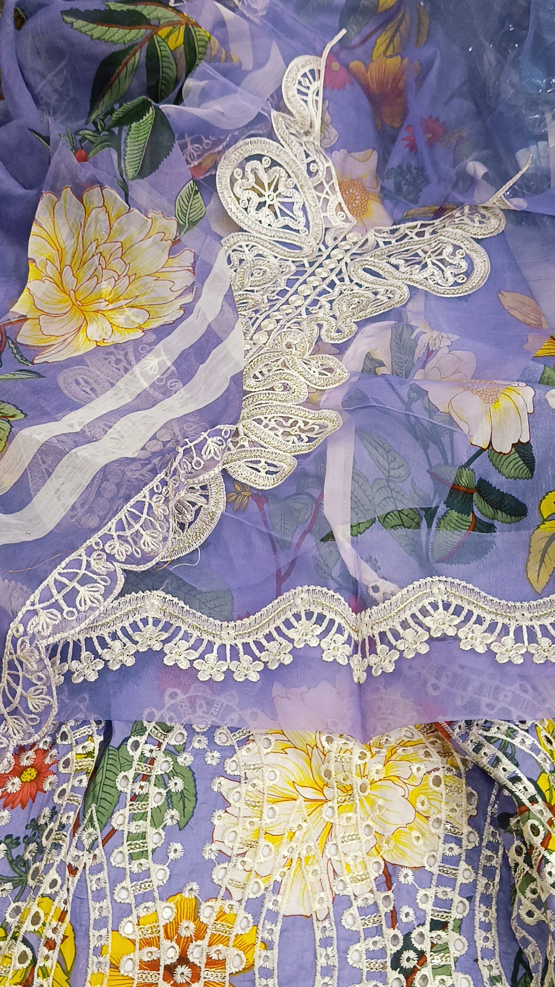 3pc Oval lilac lawn