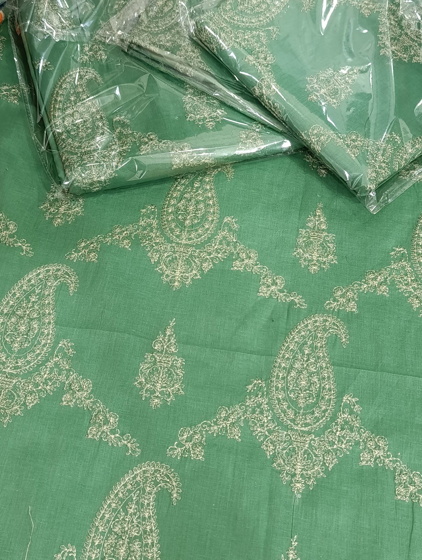 2pc pan jaal pista lawn