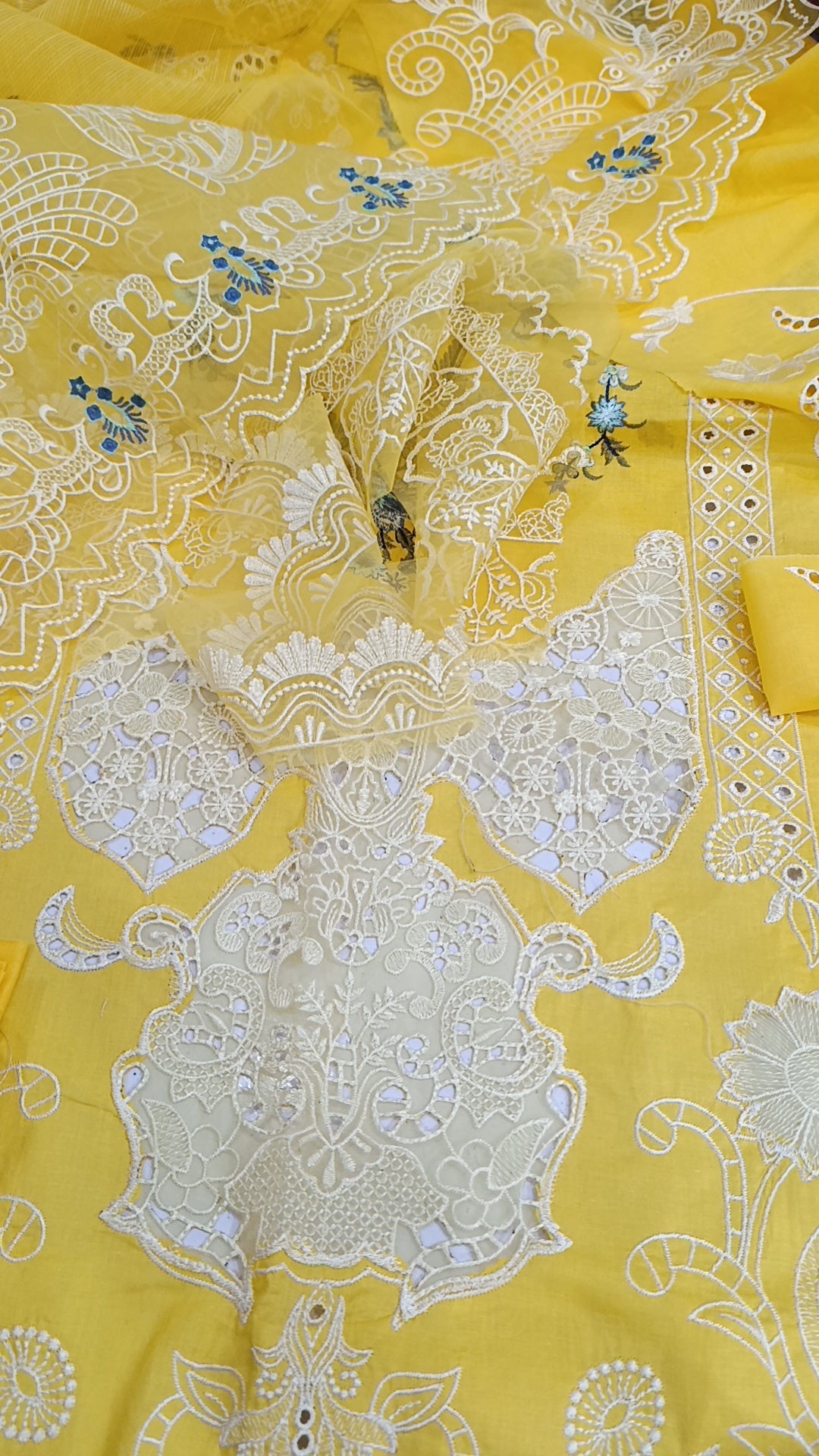 3pc gulrukh lawn lime