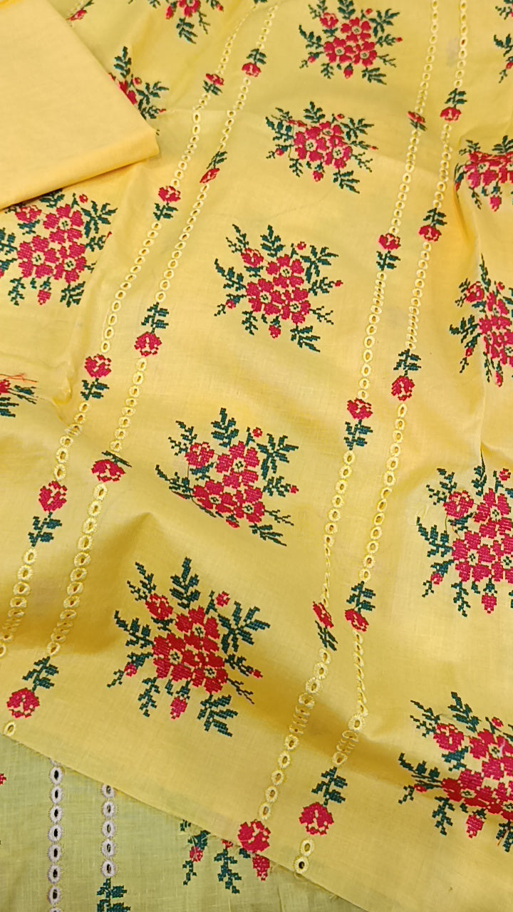 2pc line chicken kari yellow lawn