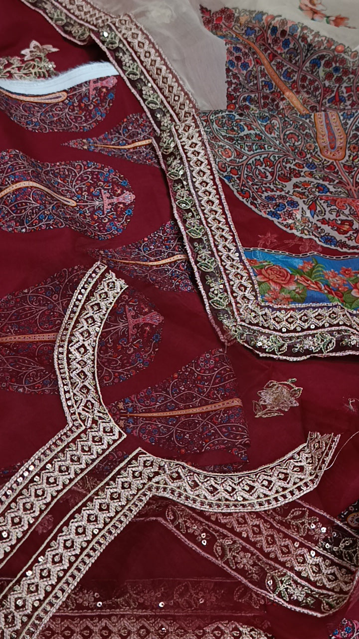 3pc leaf ethinc maroon lawn