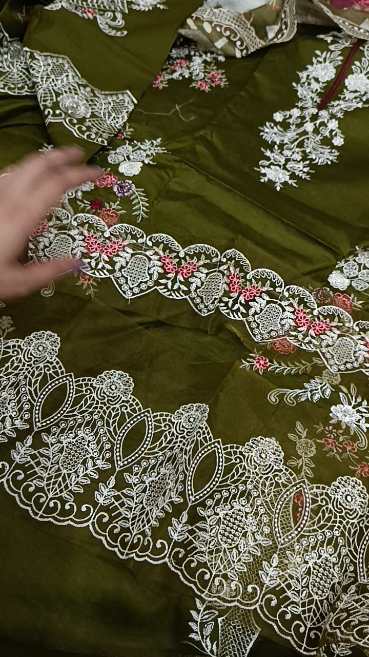 3pc sultan mehndi lawn