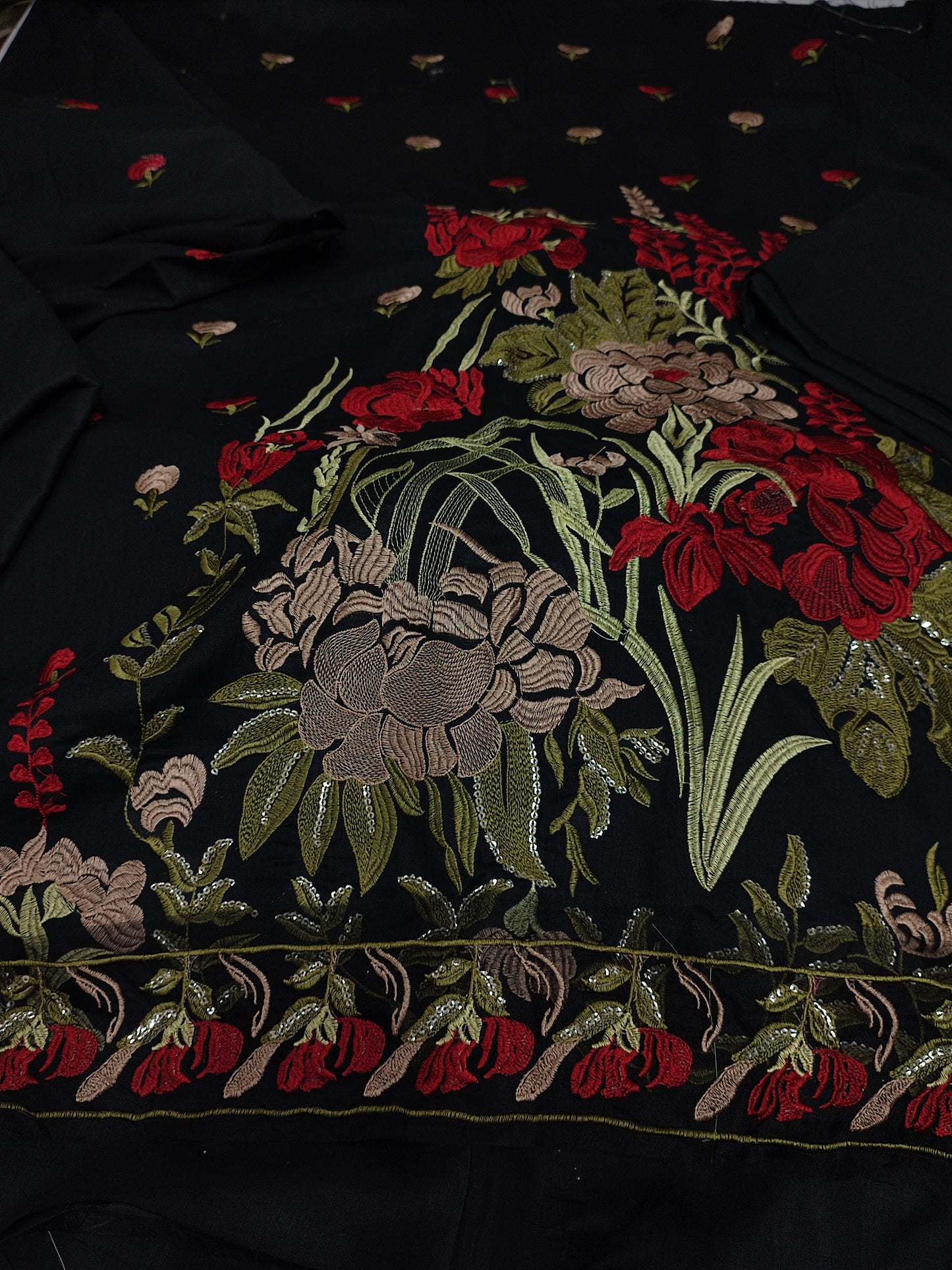 2pc willow black lawn