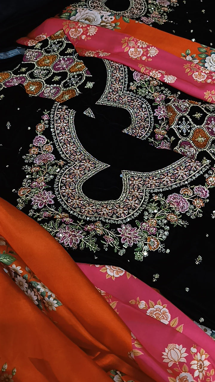 2pc Roshan e gull velvet silk