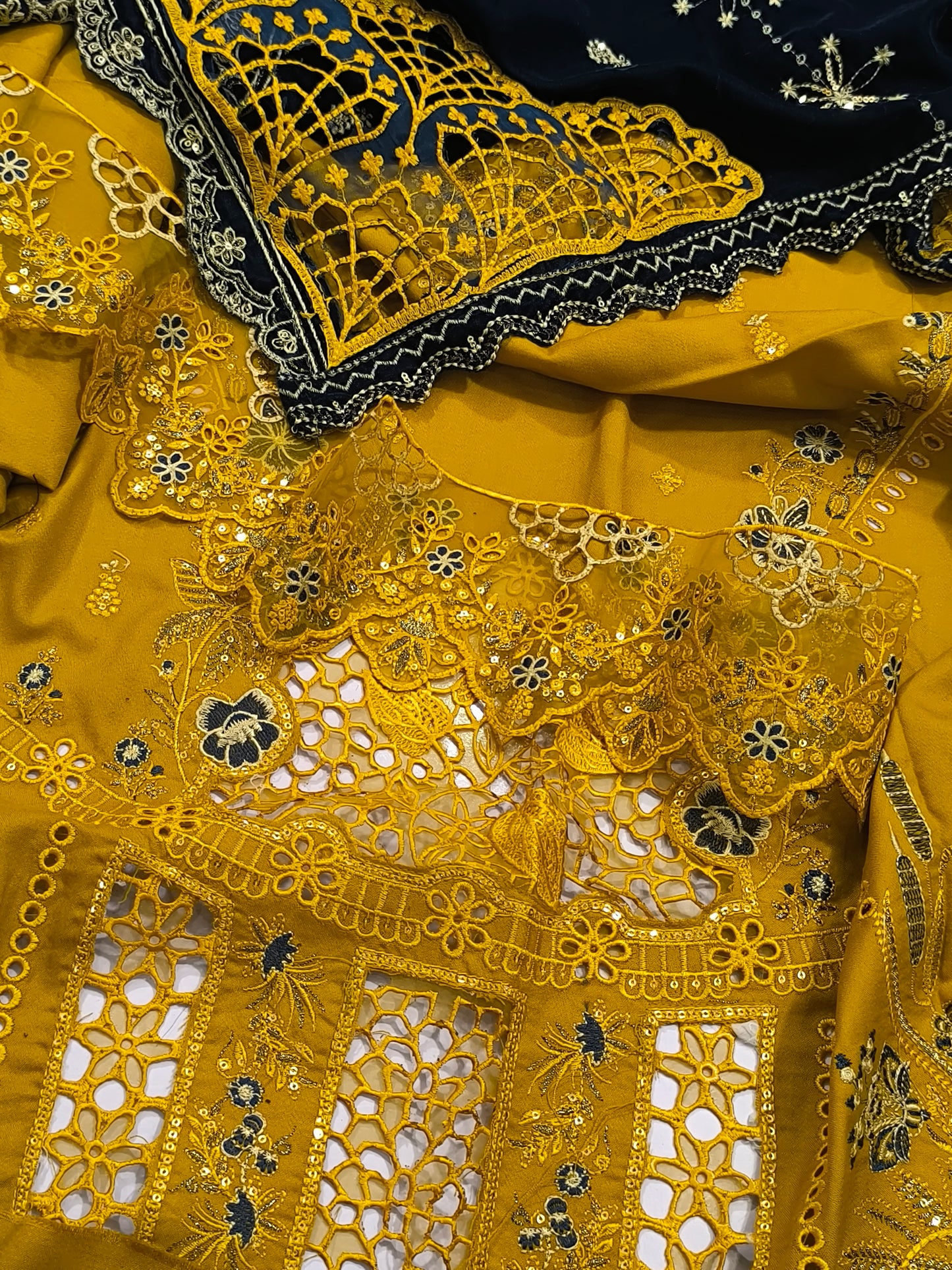 Premium Dhanak 3PC Suit for Women with Imported 9000 Micro Velvet Shawl with Cutwork & Velvet Appliqué MUSTURDZINK