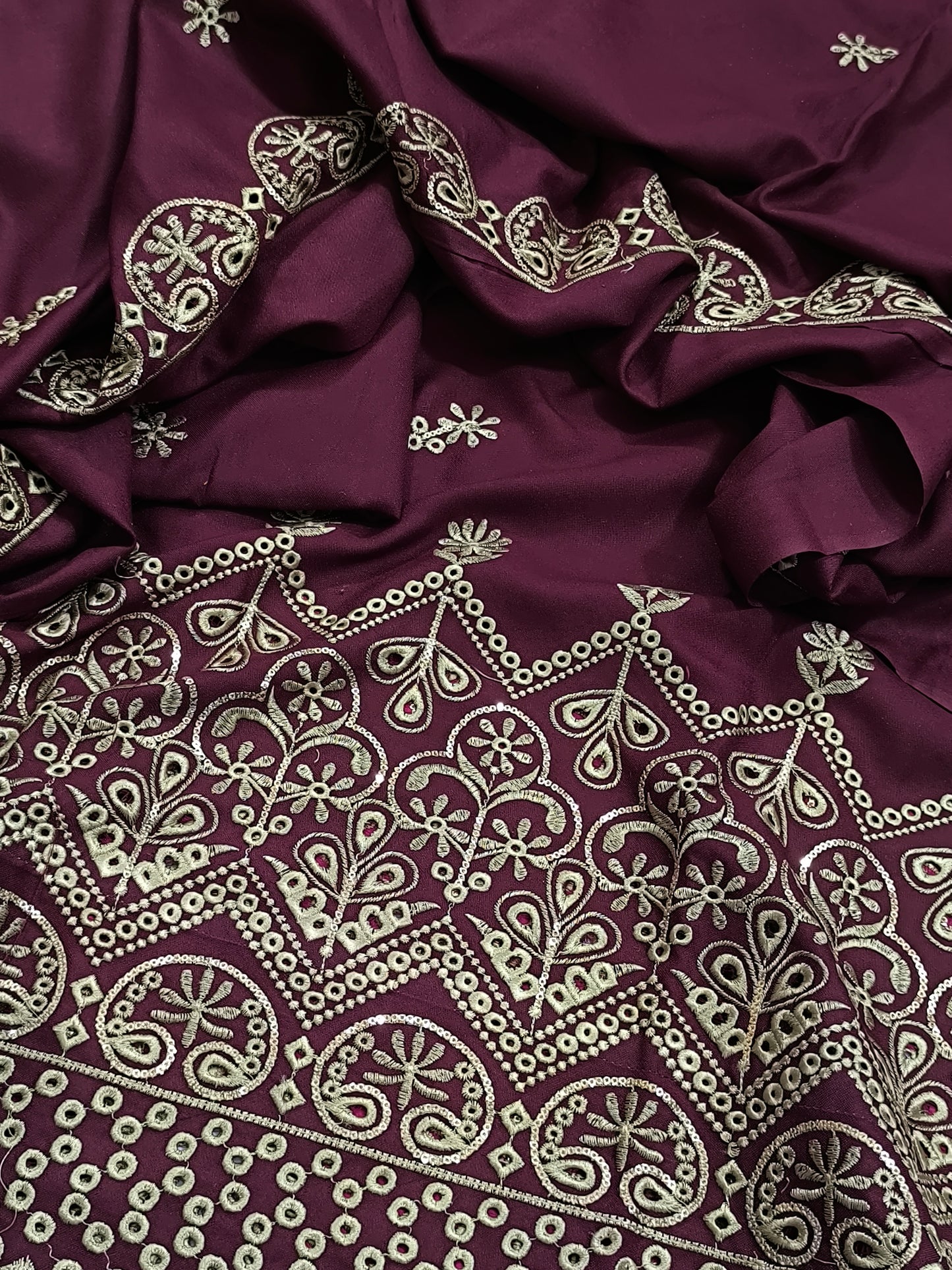 Elegant 3PC Dhanak Embroidered Suit for Women STRUCK MAROON