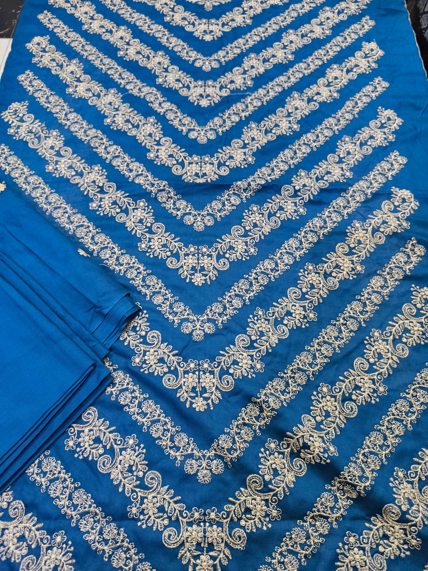2PC Dhanak Suit with Heavy Embroidery | Light Embroidery on Back & Sleeves | Plain Trouser ZINKVV