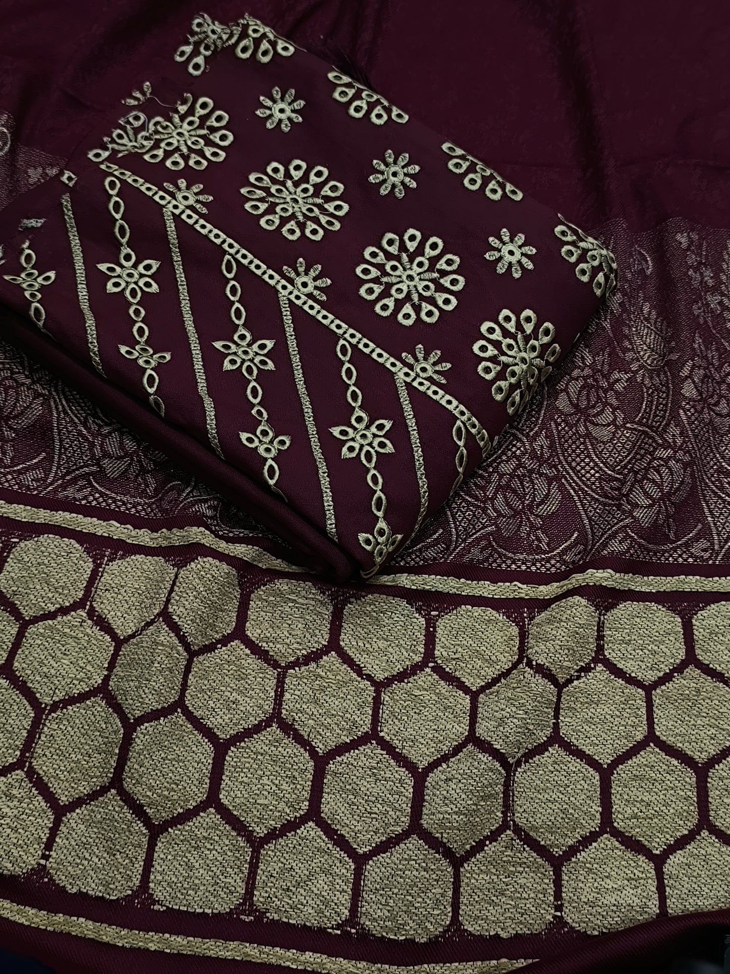 3PC WINTER FOOTBALL SHAWL THREE PANEL MAROON
