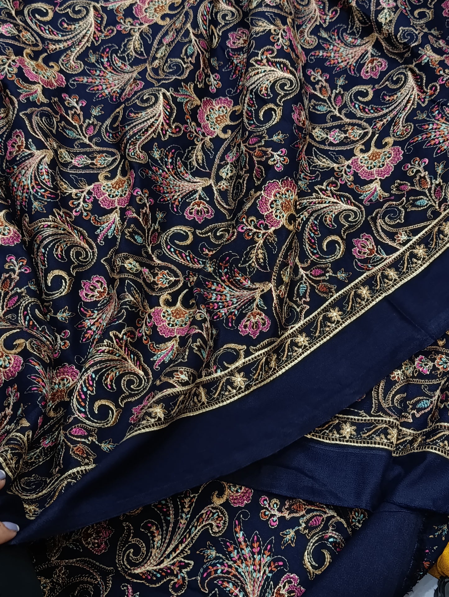 WINTER BAREEZE 3PC HEAVY EMBROIDRY PARDA NAVY BLUE