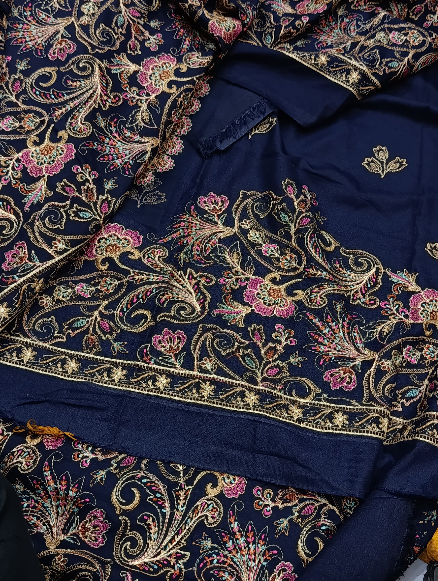 WINTER BAREEZE 3PC HEAVY EMBROIDRY PARDA NAVY BLUE