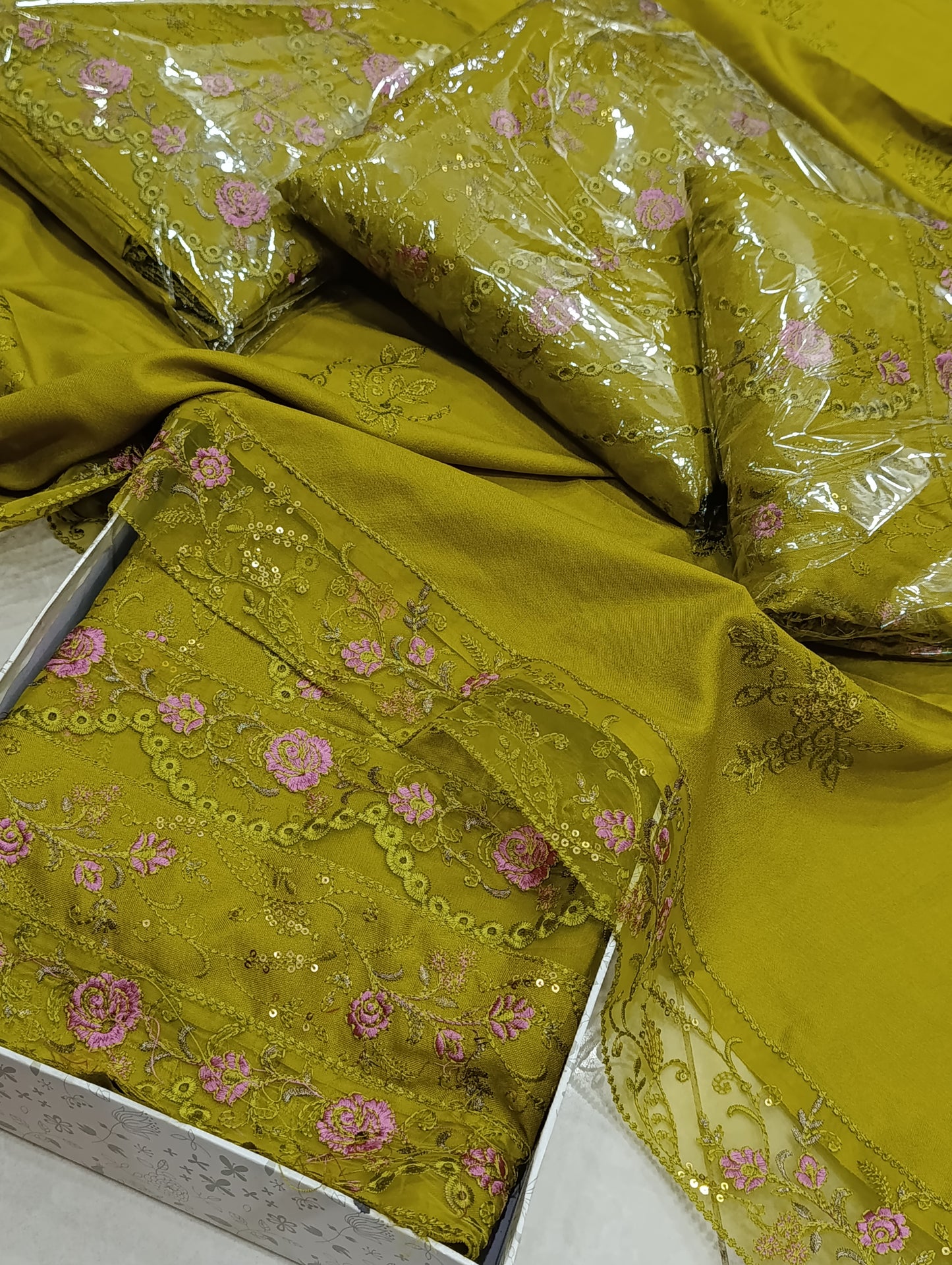 3PC LUXURY DHANAK 2 PATI ORGANZA DHANI
