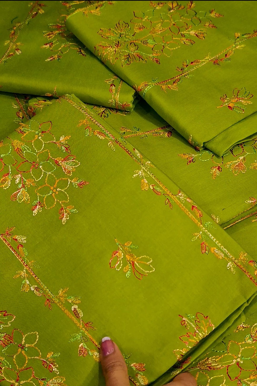 2pc seerat Dhani lawn