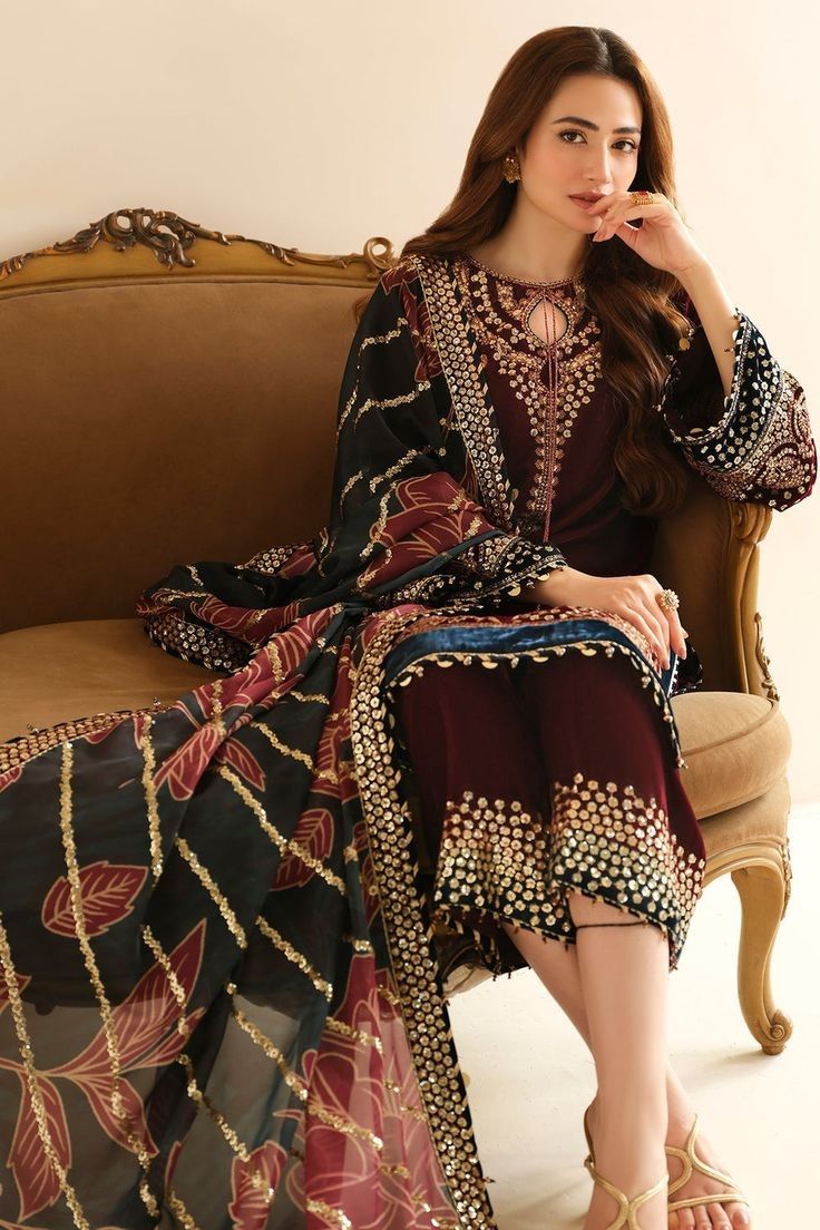 3pc Valvet jazmin with heavy embellished silk dupatta Maroon