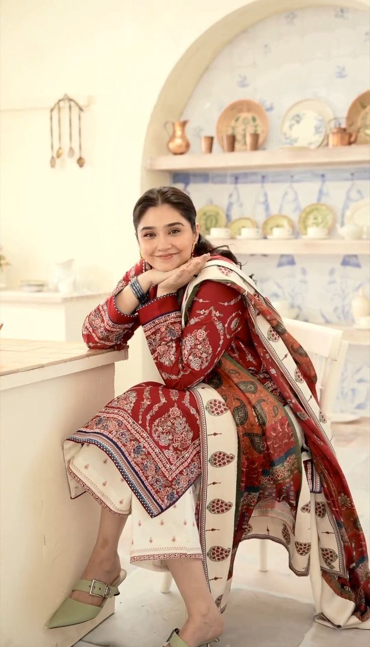 Zara Shahjahan Inspired 3PC Embroidered Dhanak Suit | Winter Collection RED
