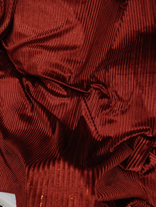 Chamki valvet maroon 2pc