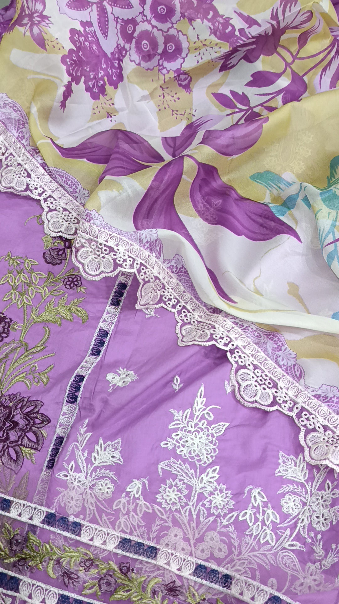 3pc gulaal lilac lawn