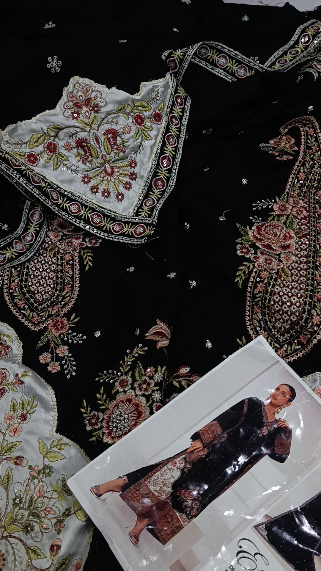 Ethnic black dhanak kaftan