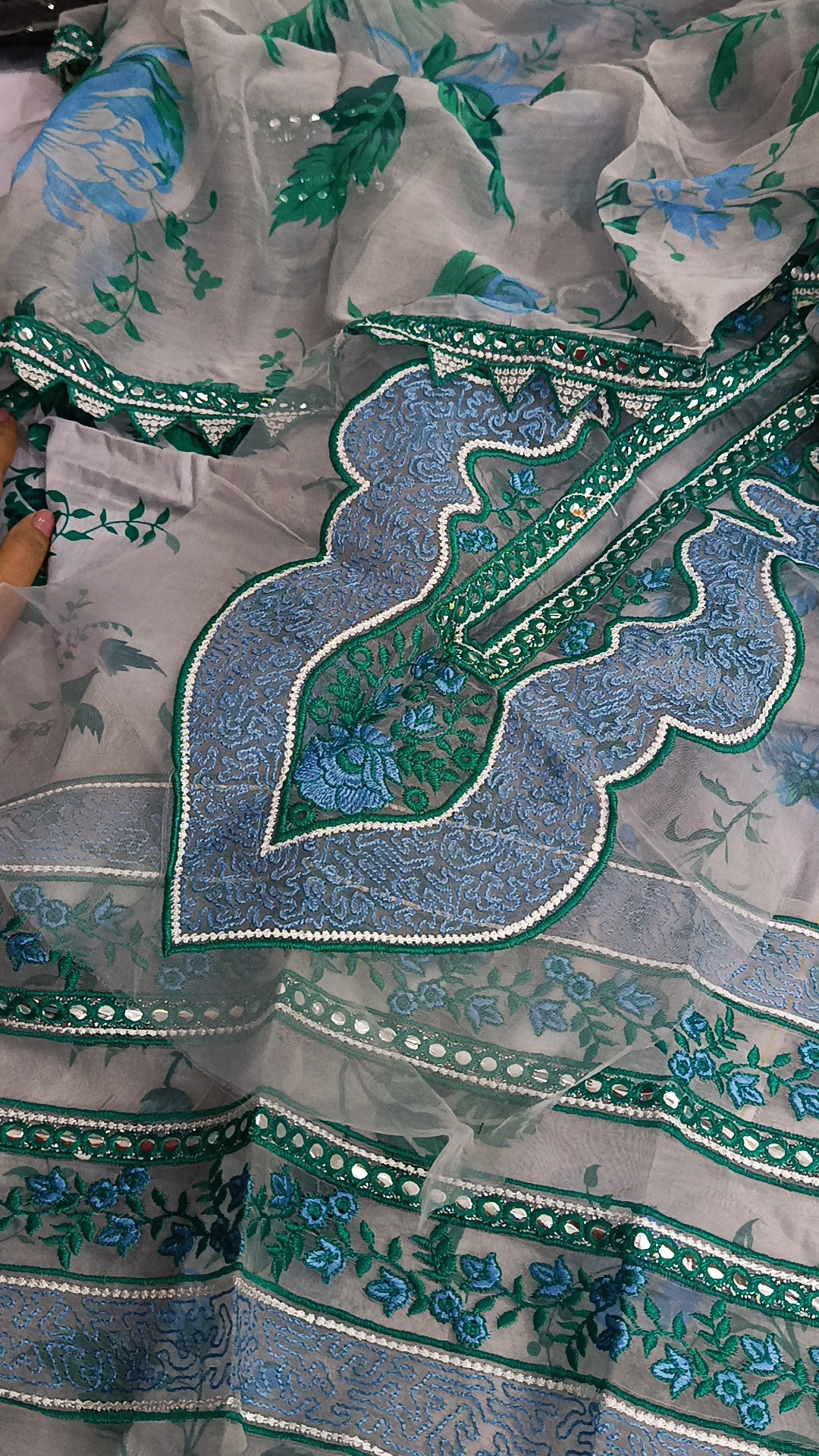 3pcAneelas Veera lawn sea green