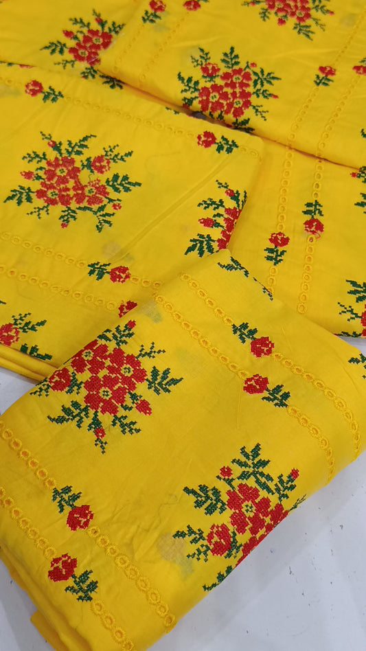 2pc line chicken kari yellow lawn