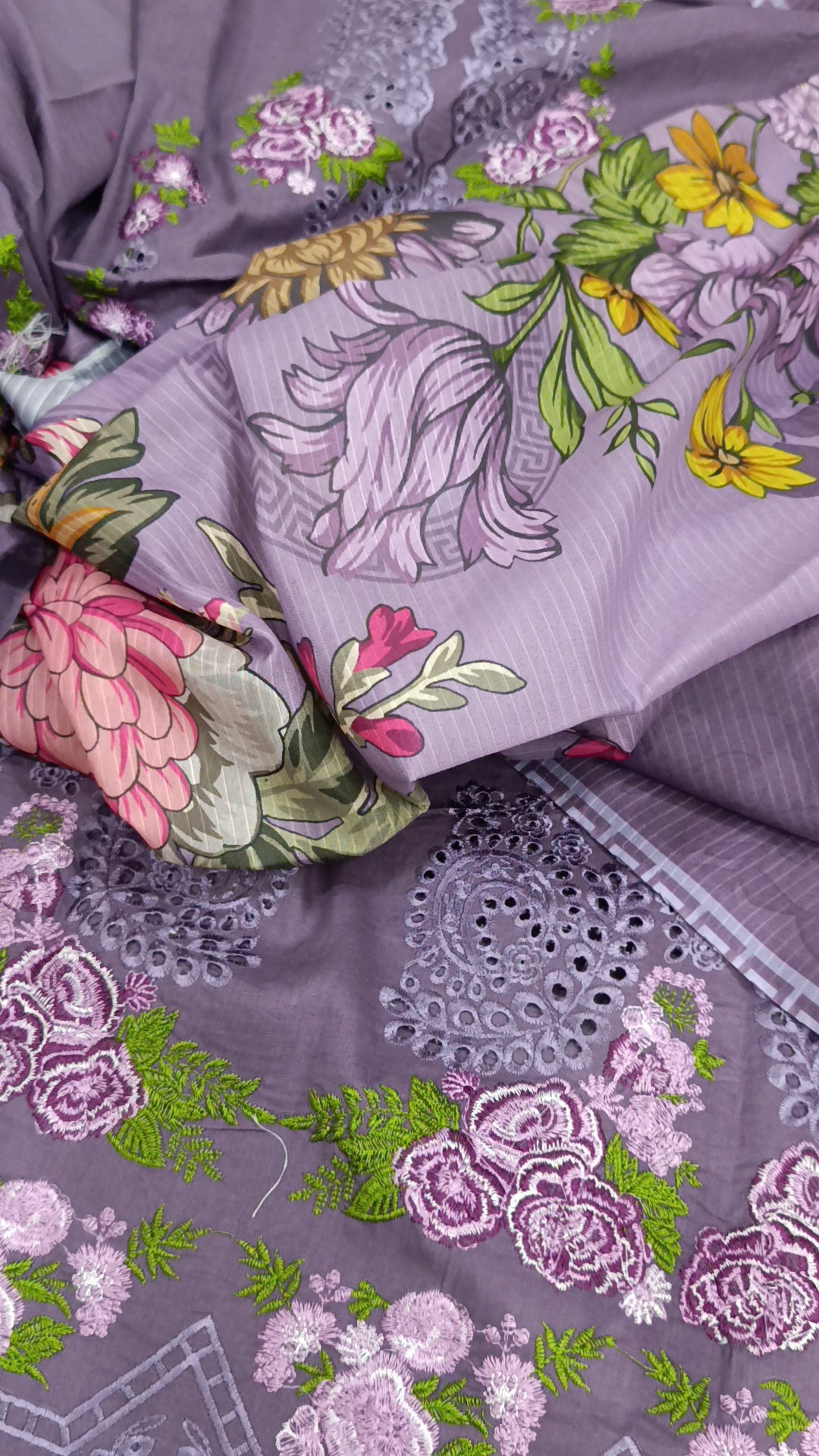 3pc onion hania lawn