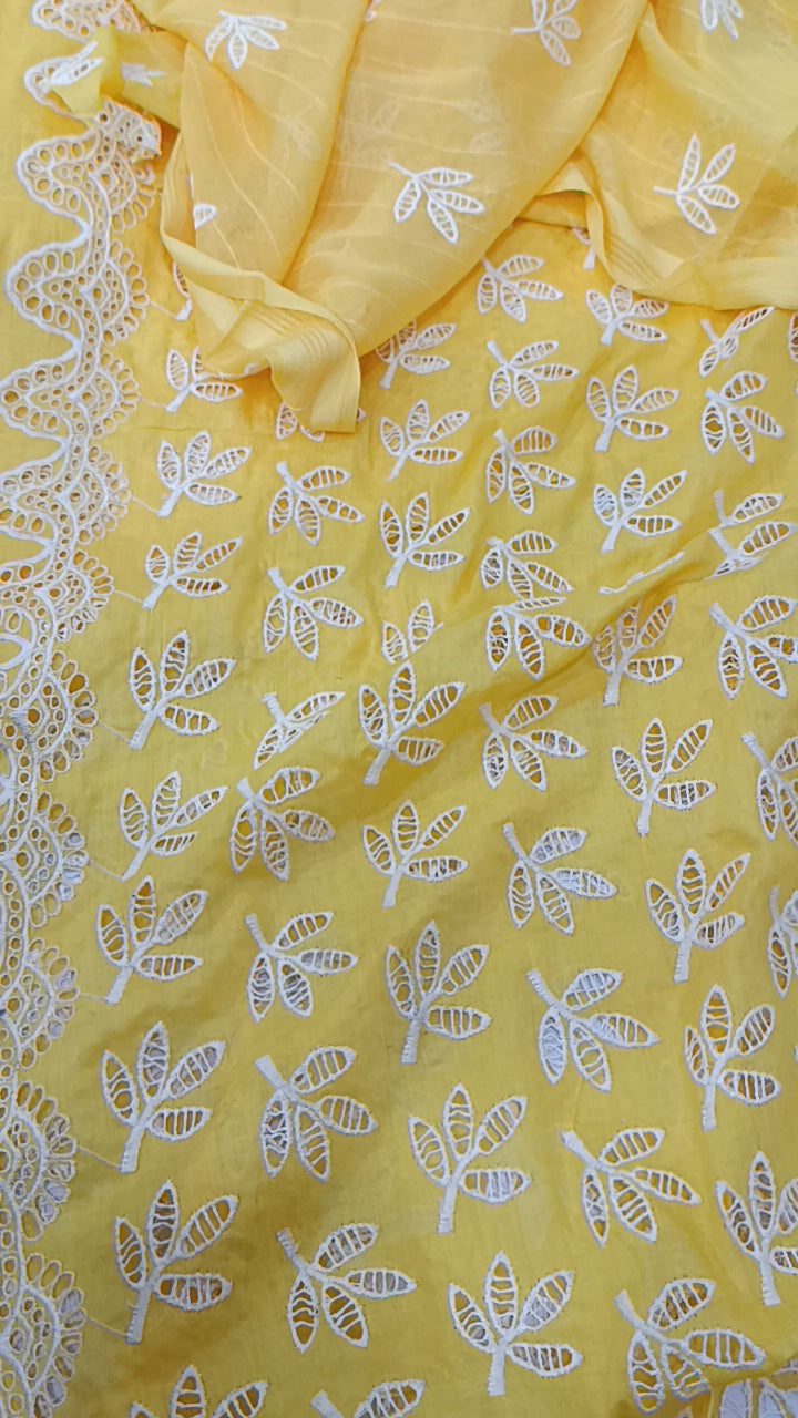 3pc Fiza Chicken kari lawn yellow
