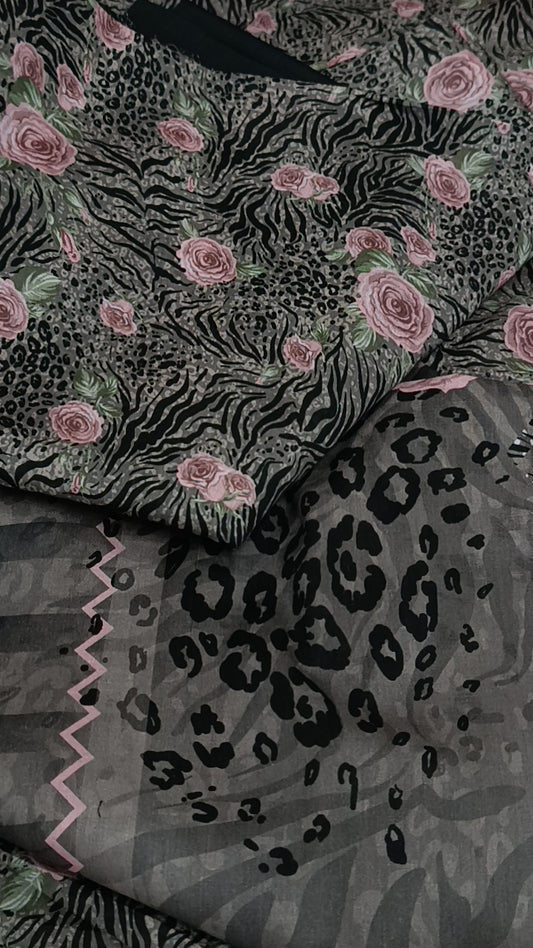 3pc Alkaram cheetah flowers lawn