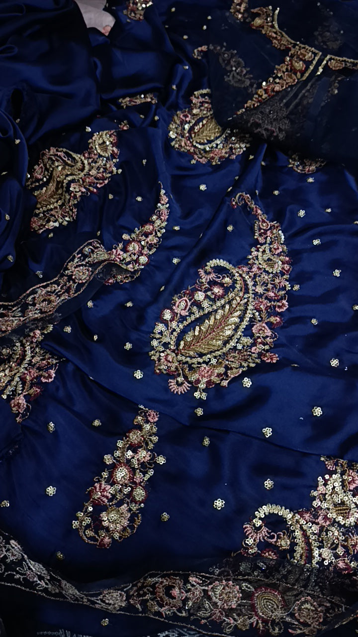 Silk 2pc navy blue shelling silk