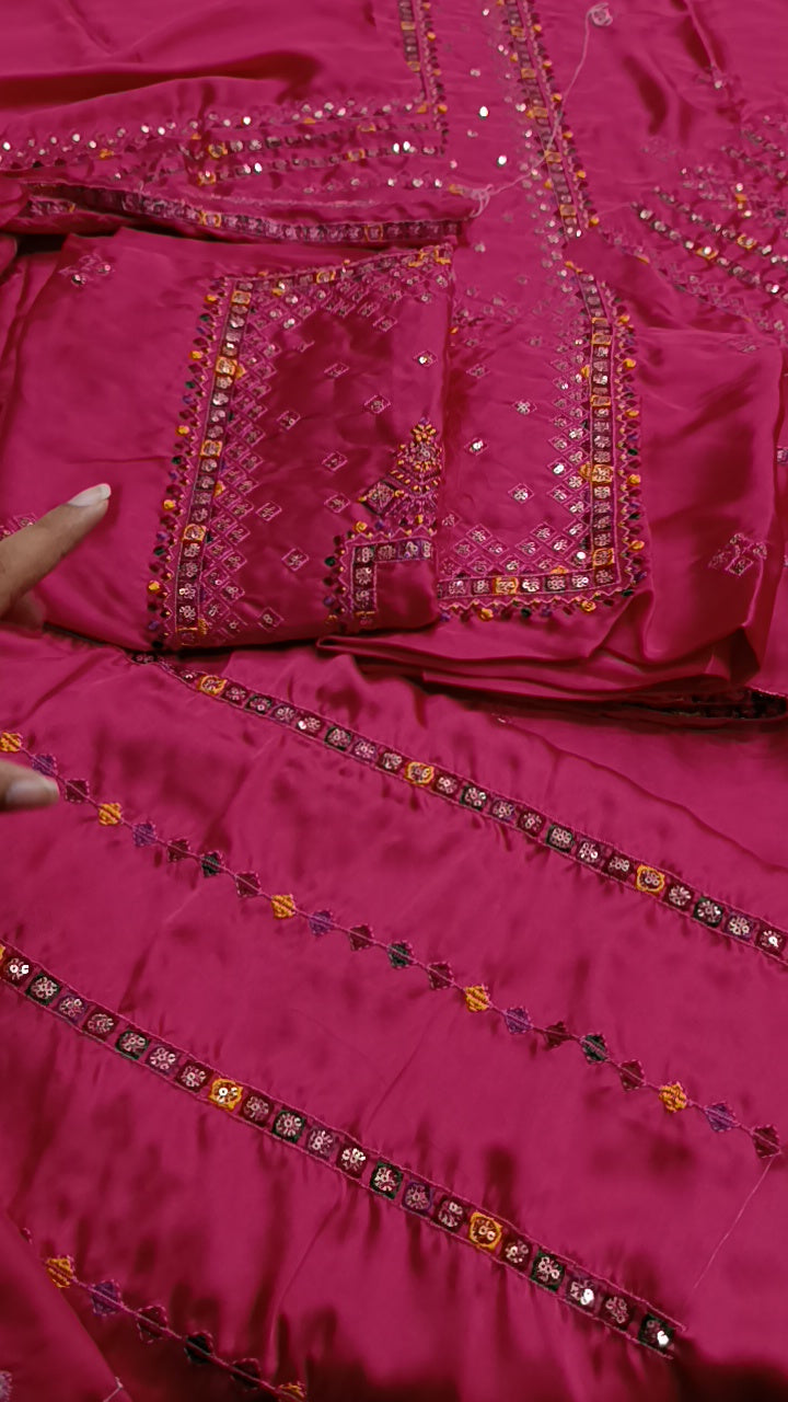 2pc fershi set shocking pink silk