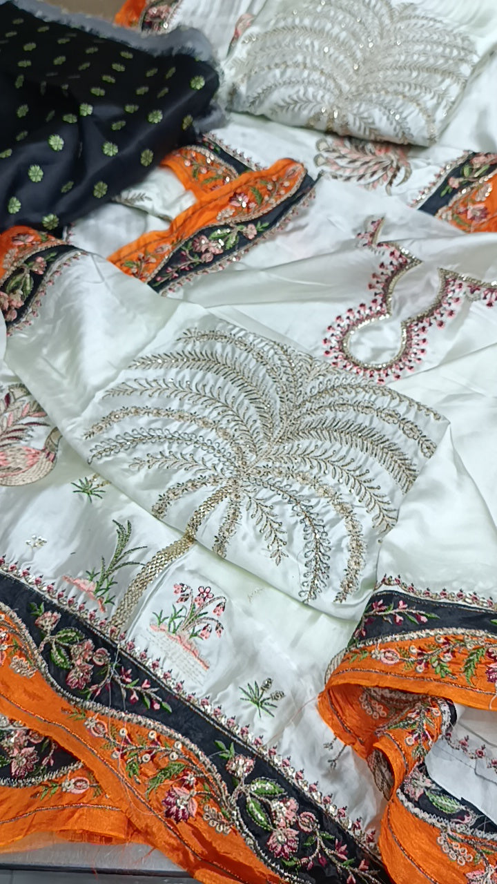 2pc parizaad peocock motif silk