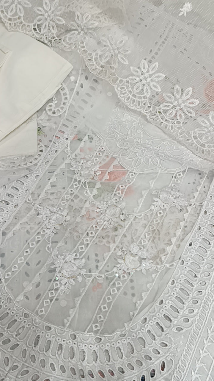 3pc sparrow white lawn
