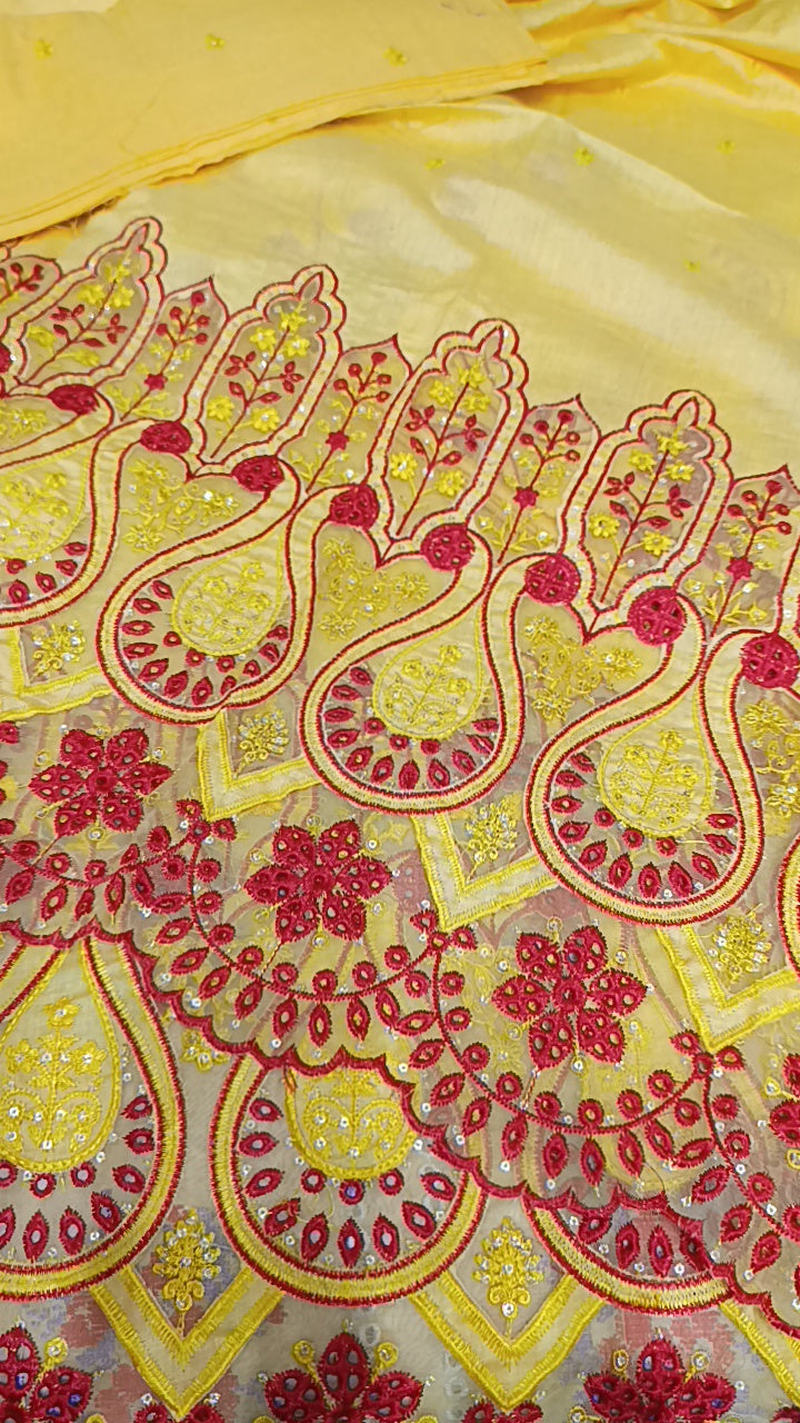 2pc sunshine yellow lawn.