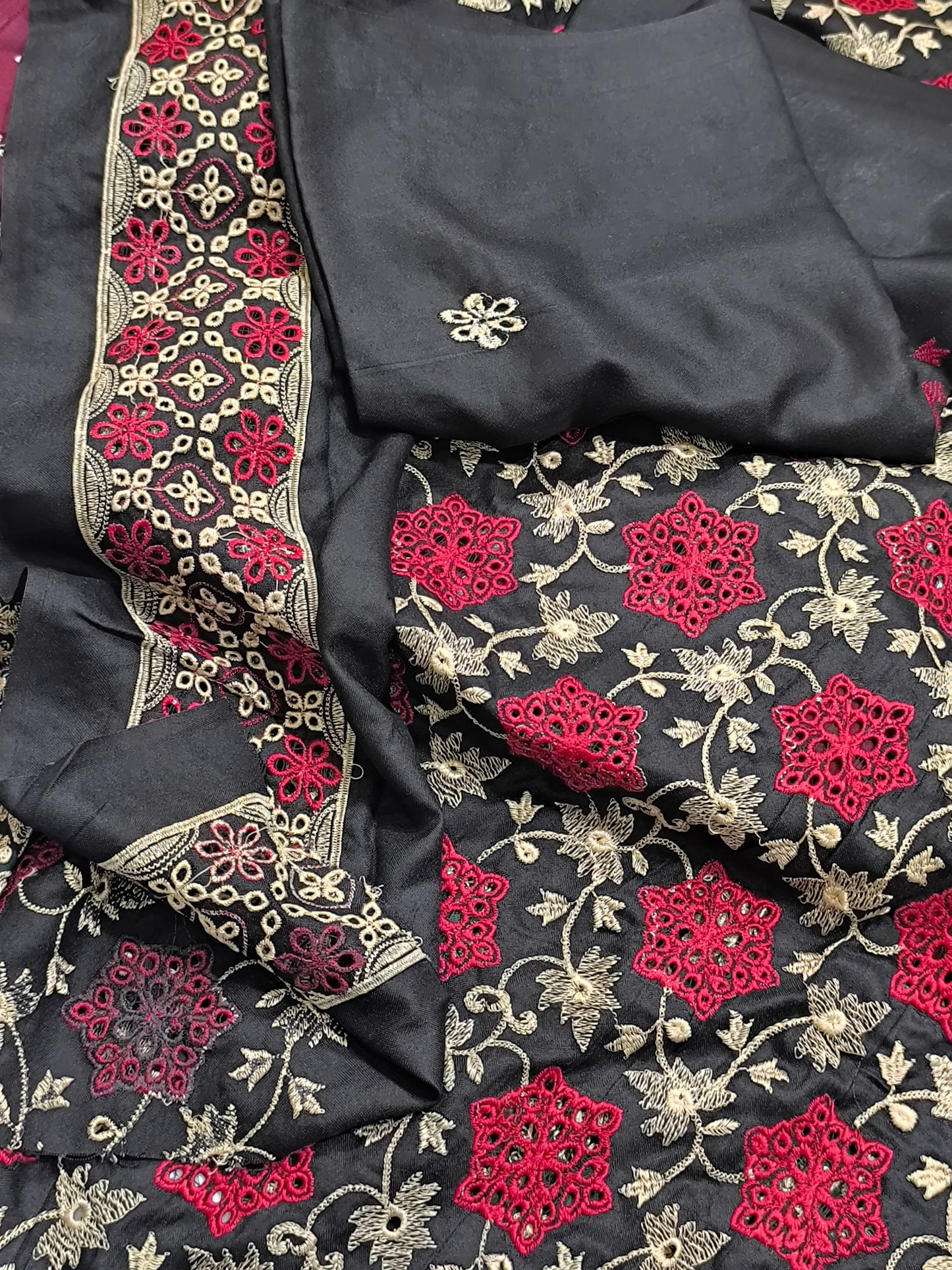 2PC Dhanak Winter Dress fBLACK RED FLOWER