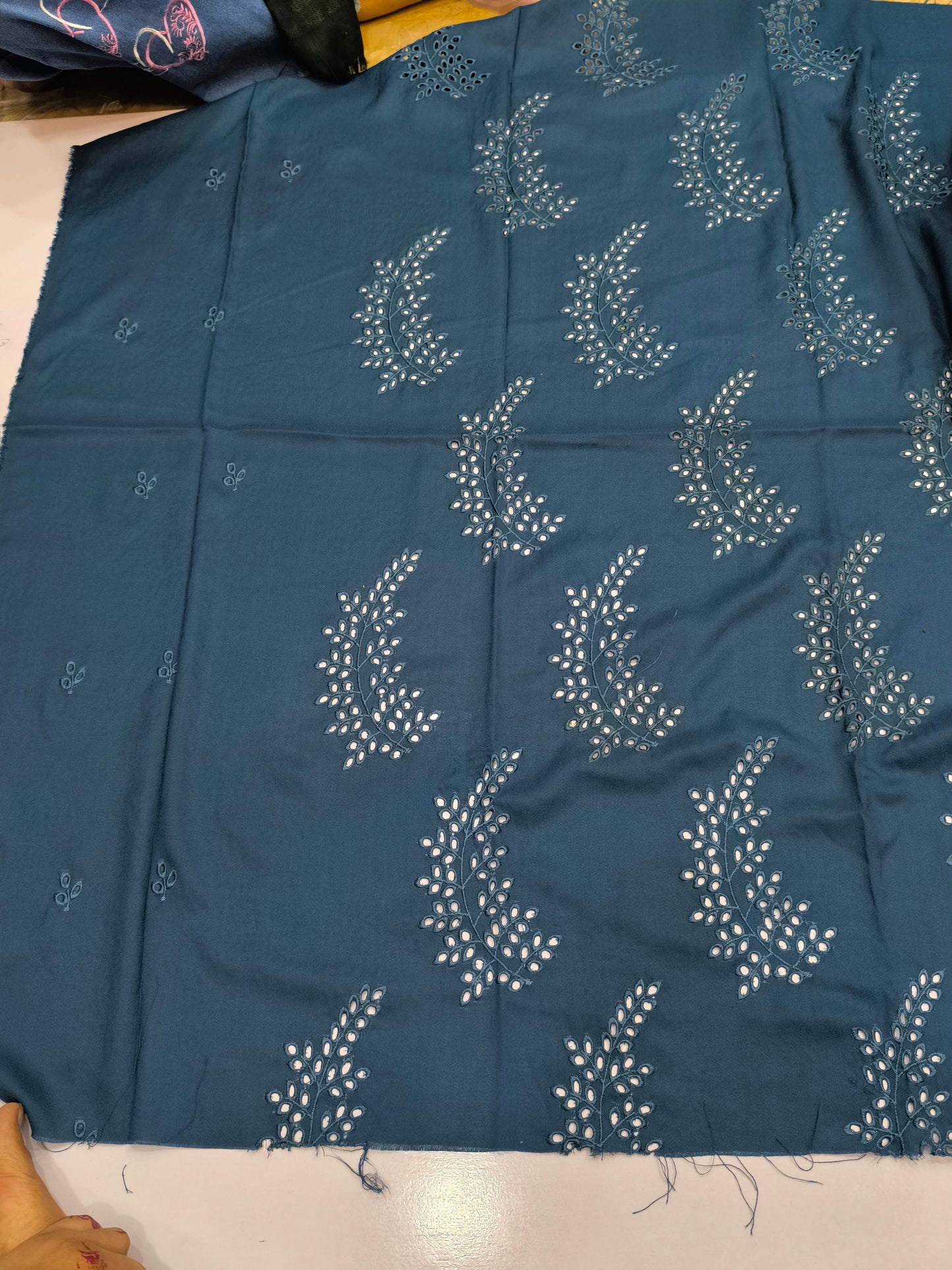 2PC Heavy Embroidered CHIKEKEN KARI PATTI ZINK 11H