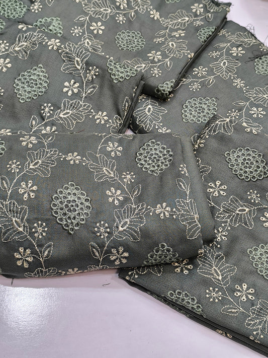 2PC Heavy Embroidered Suit for Women | Side Sleeves | PISTACHOSHABAREEZE