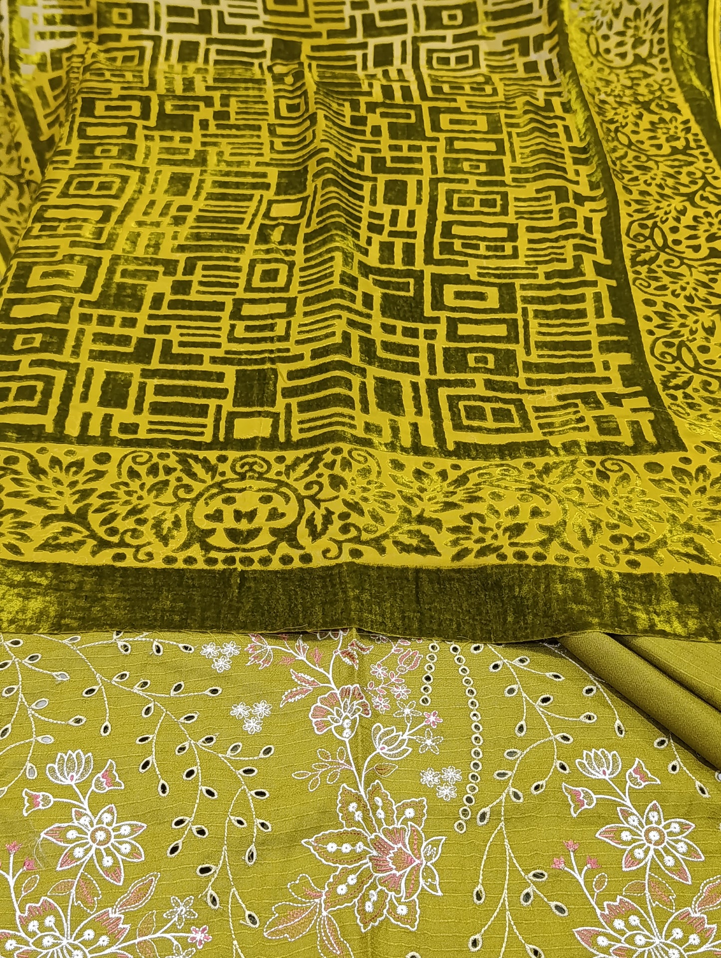 PC Dhanak Dress with Heavy Embroidery | Light Embroidered Sleeves & Back | Plain Trouser & Palachi Shawl DHAANI