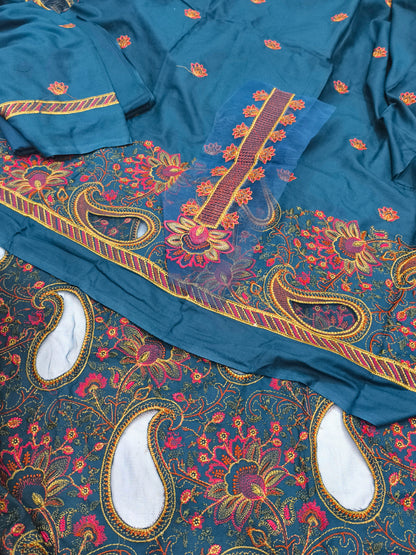 3-Piece Dhanak Winter Suit – Heavy Embroidered Shawl, Laser Cutwork Shirt & Trouser MANGO ZINK