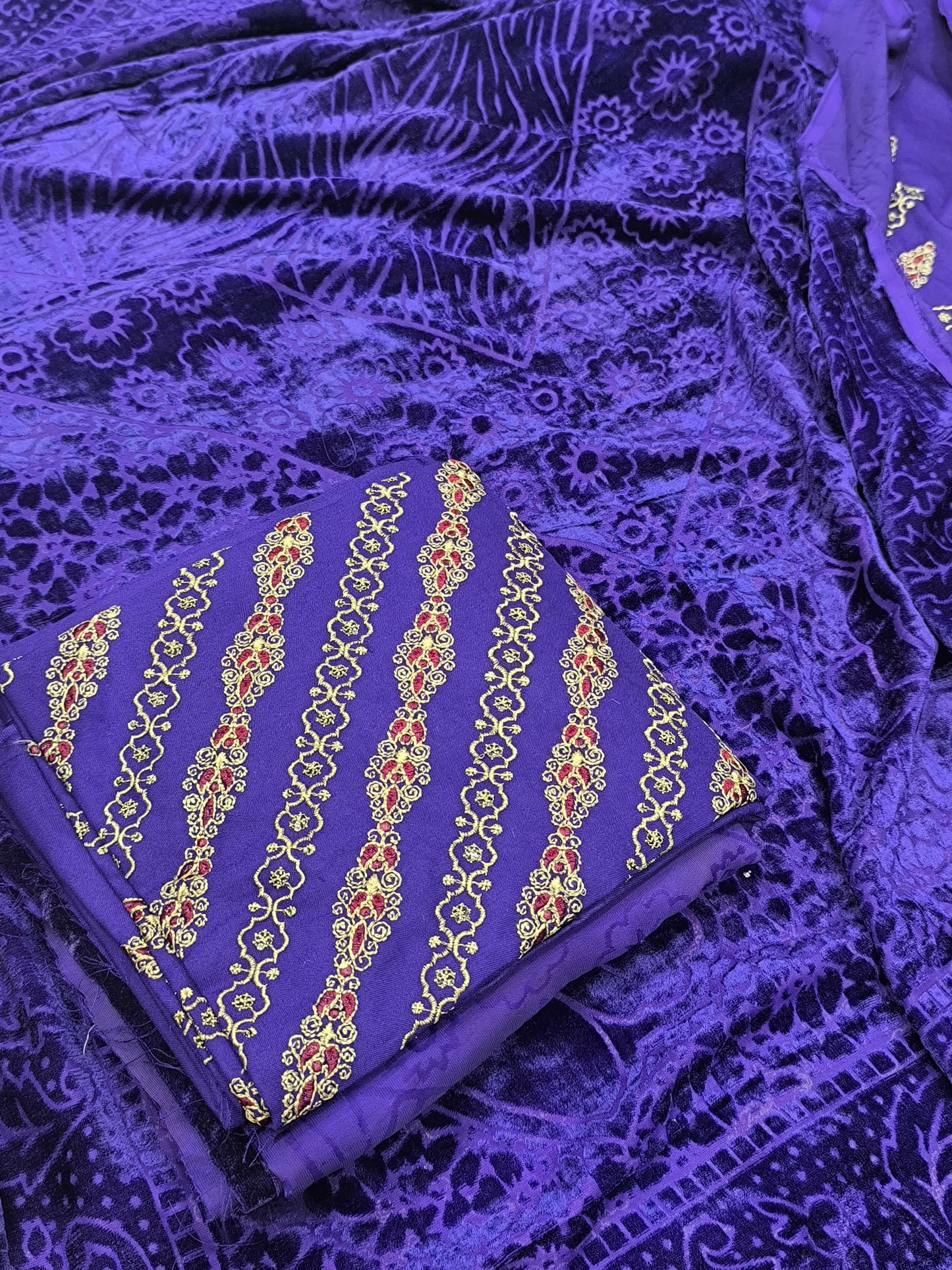 3-Piece Dhanak Suit – Heavy Embroidered Front Shirt, Light Embroidery on Back & Sleeves, Trouser & Palachi Shawl PURPLE VVPLACHI
