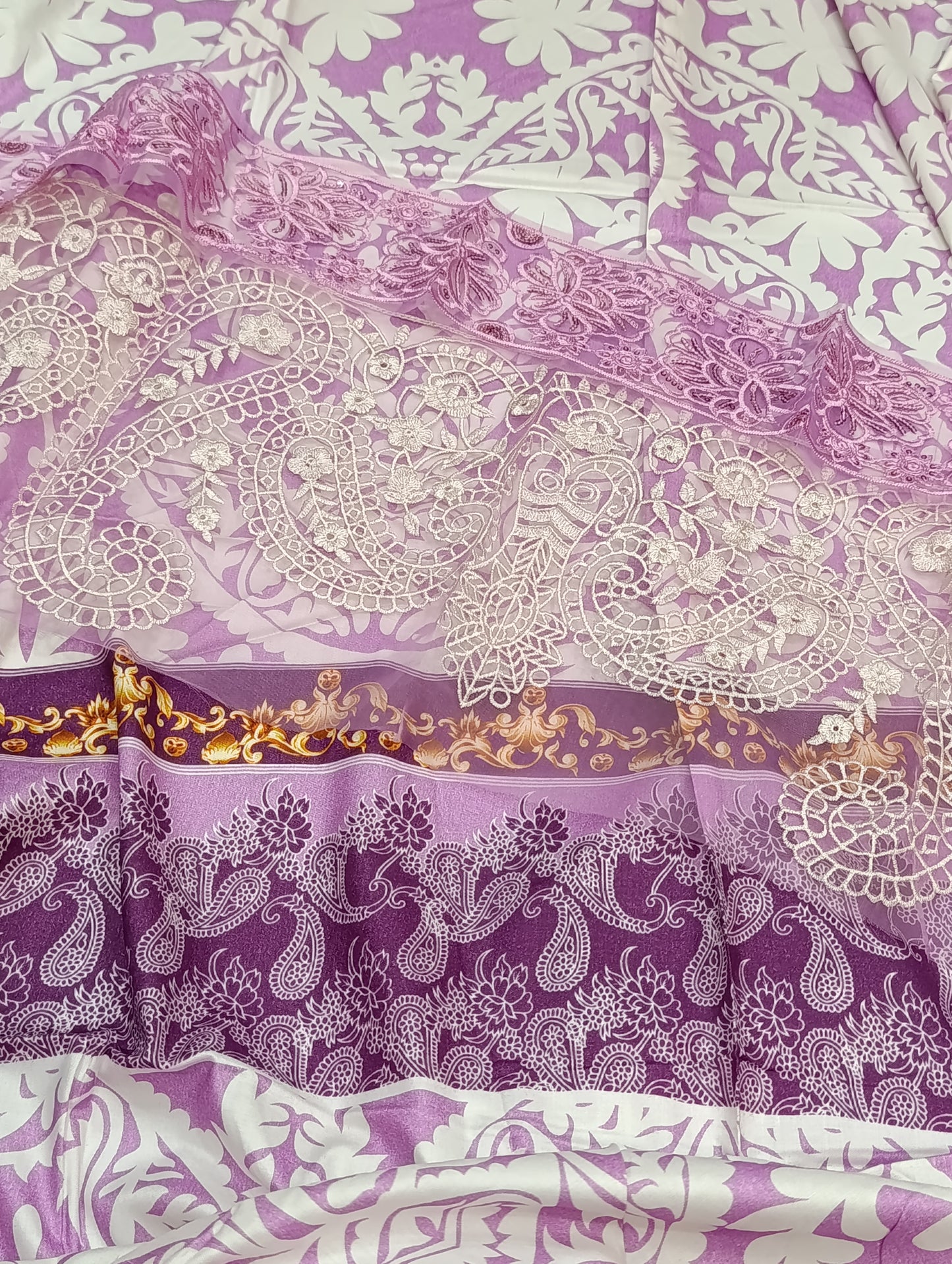 Maria B Dupe Line n 3PC Suit – Embroidered Patches with Ready Dupatta mb print linen lilac ZARAFA