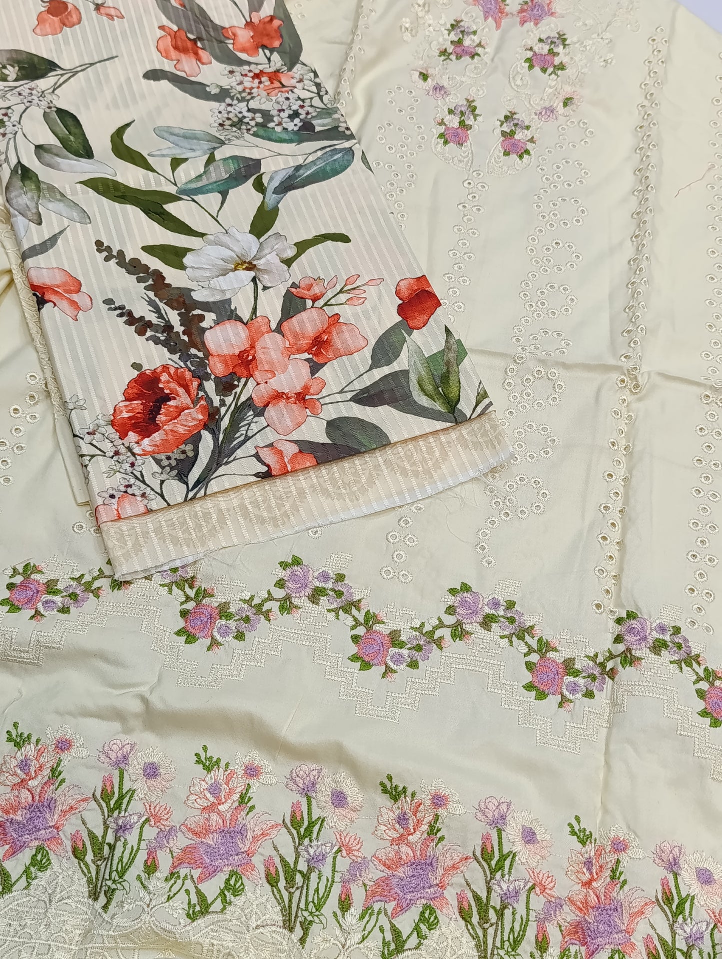 Winter Dhanak 3PC Suit – Heavy Embroidery with Printed Dupatta crimson off white fsd