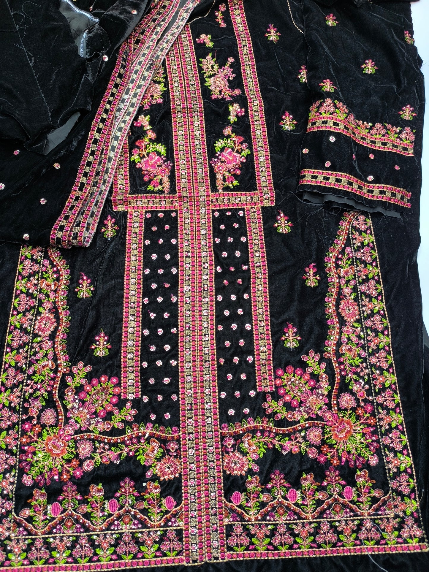 Aneel’s Luxury Velvet Suit – Heavy Embroidered Formal Wear BLACK