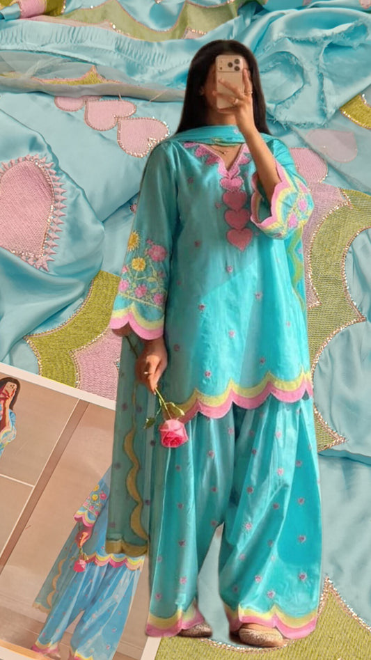 3pc sky akroot hearts silk