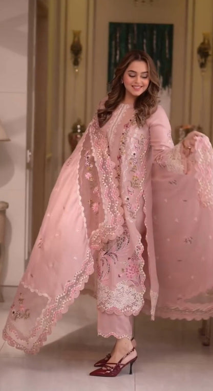 3pc Nisa baby pink lawn