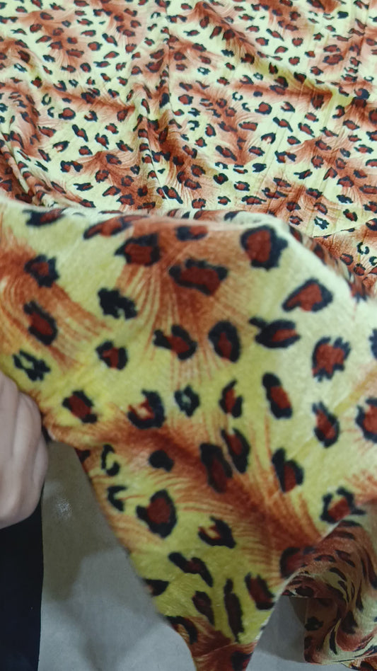 Valvet 2pc cheetah yellow